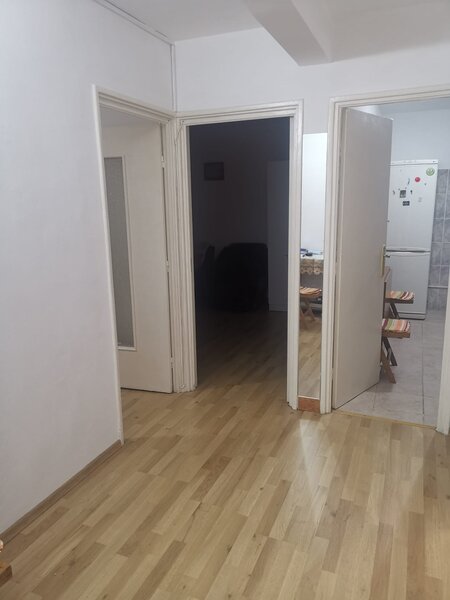 Drumul Taberei, Favorit,