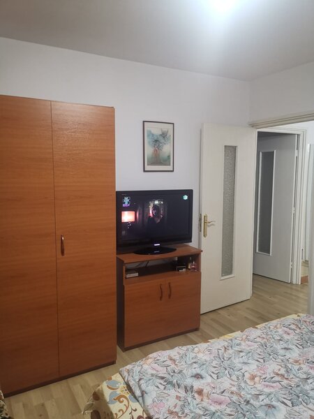 Drumul Taberei, Favorit,