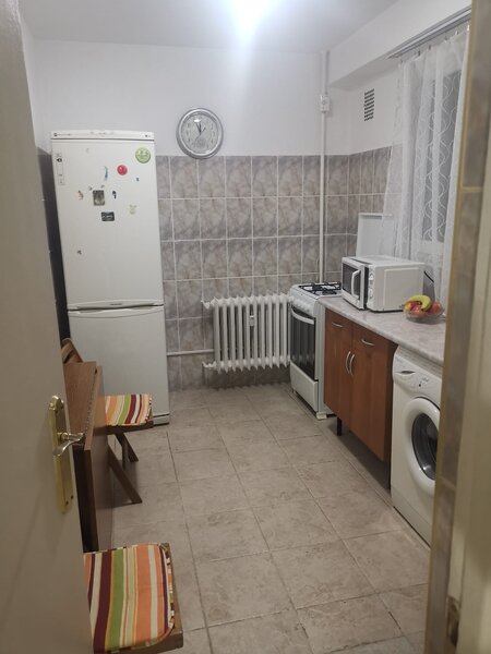 Drumul Taberei, Favorit,